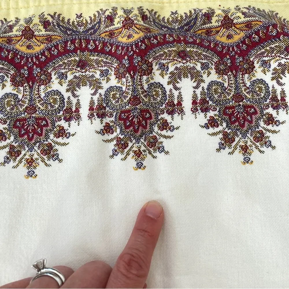 William Sonoma Cotton Placemats Yellow Maroon Floral
